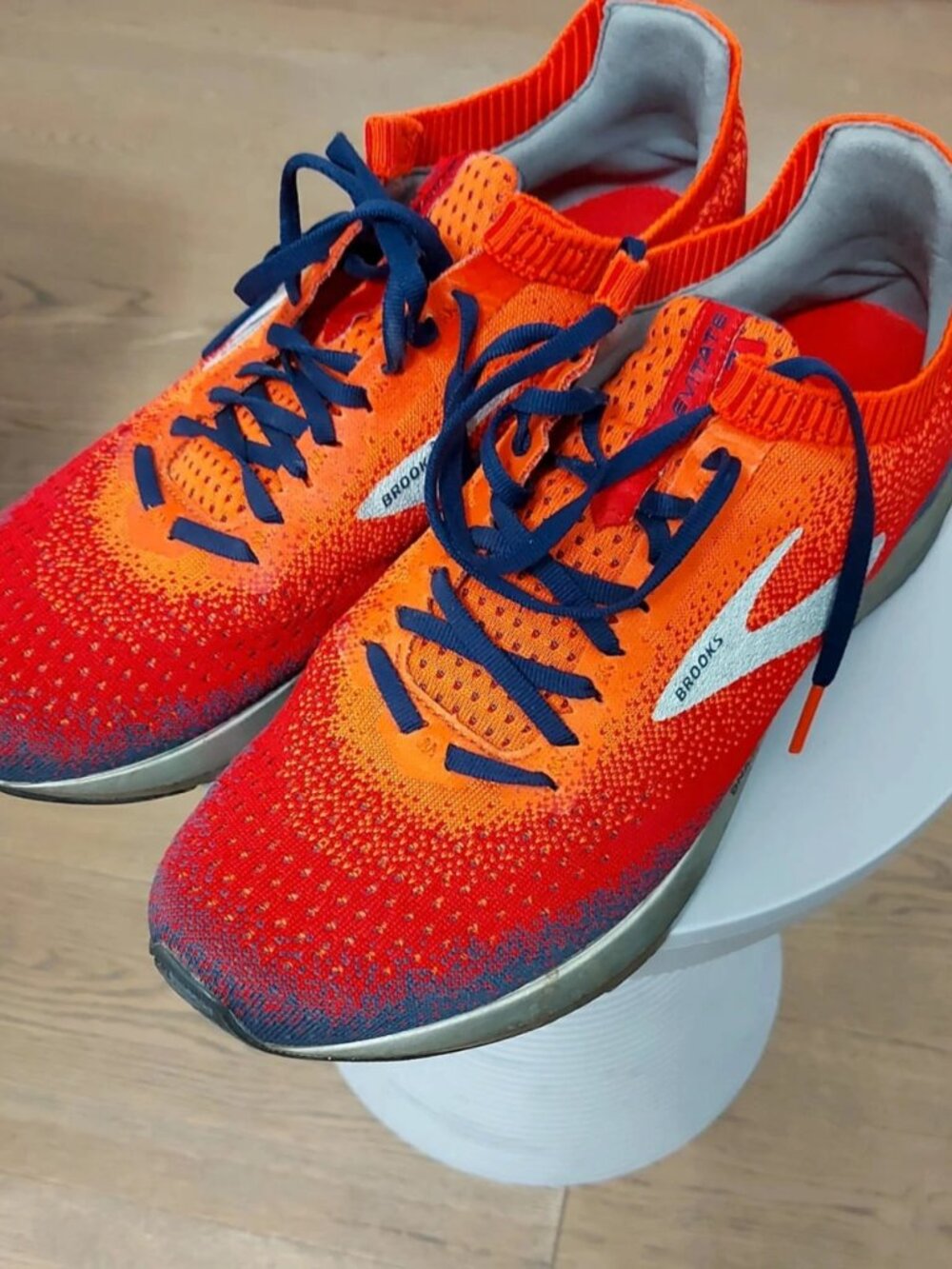 Men's Orange Gradient Running Shoes